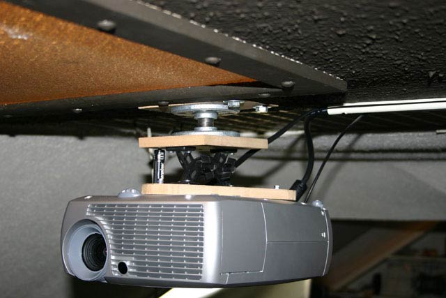 Diy Projector Ceiling Mount Blog Wall Decor